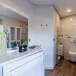 Downtown 1br W/ Balcony By Lovelystay Lägenhet *
