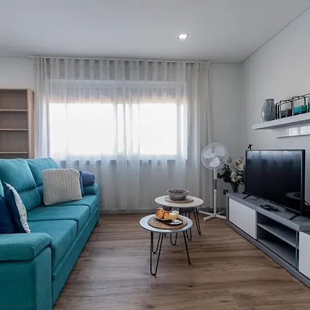 Downtown 1br W/ Balcony By Lovelystay Lägenhet