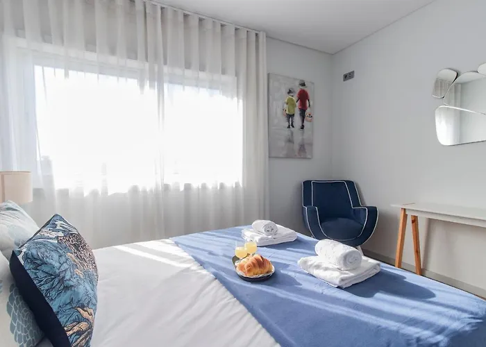 Downtown 1br W/ Balcony By Lovelystay Appartement Oporto